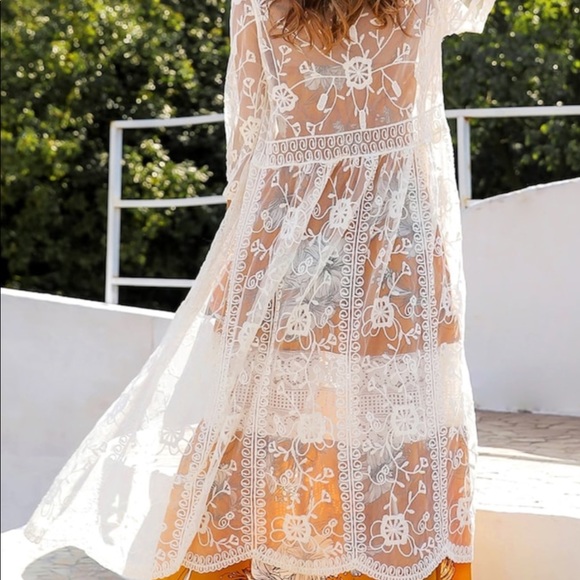 ONE LEFT Embroidered longline coverup - Picture 4 of 6